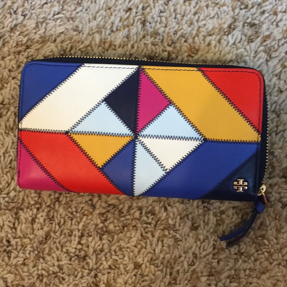 Tory Burch wallet